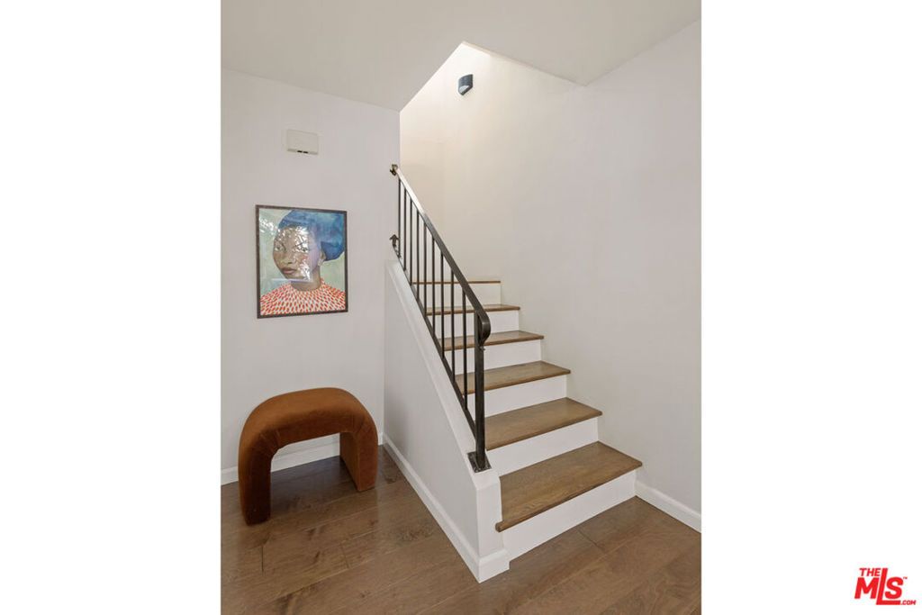 Image 11 of property listing at 236 S Avenue 22, Los Angeles, CA 90031