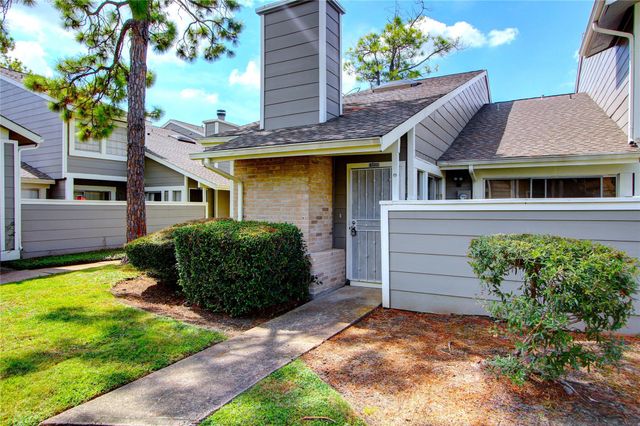 12220 Coppertree Lane, Houston, TX 77035