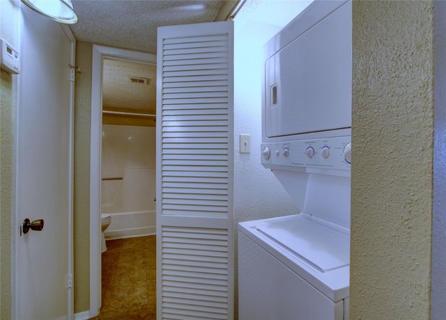 12220 Coppertree Lane, Houston, TX 77035