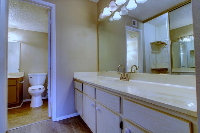 12220 Coppertree Lane, Houston, TX 77035