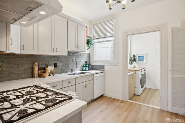 20 Belvedere Street, San Francisco, CA 94117