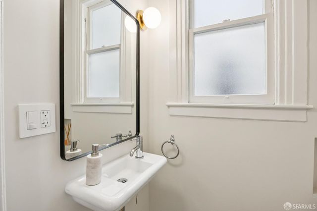 20 Belvedere Street, San Francisco, CA 94117