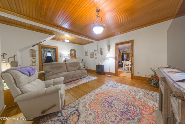 907 Smyrna Drive, Whiteville, NC 28472