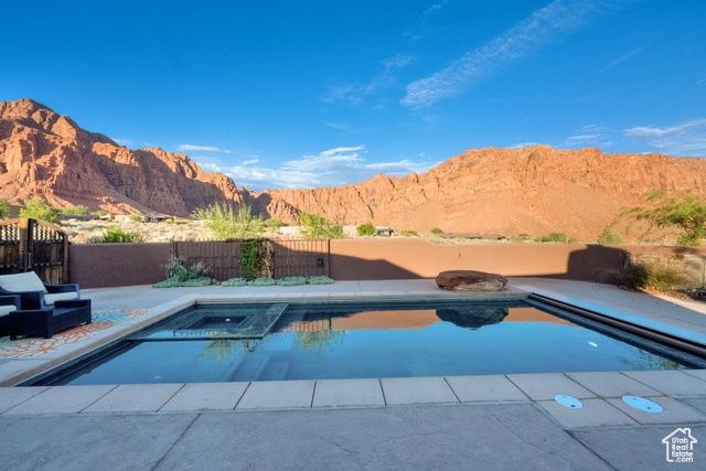 1060 W WINTOOK DR, Ivins, UT 84738