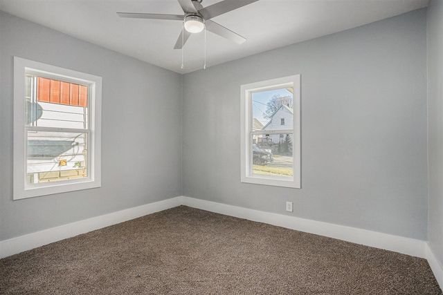 86 E Ave, Battle Creek, MI 49017