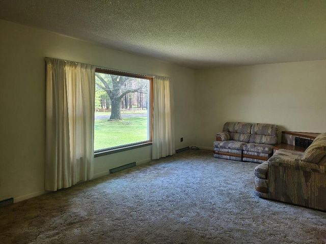 5867 Dowling Street, Montague, MI 49437
