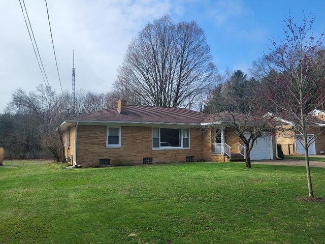 5867 Dowling Street, Montague, MI 49437