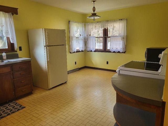 5867 Dowling Street, Montague, MI 49437