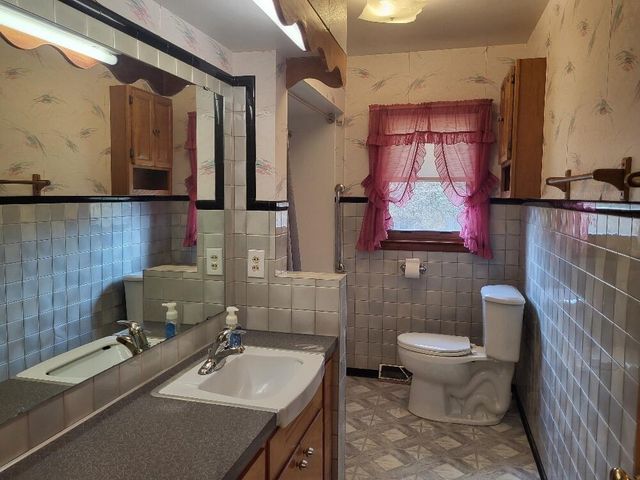 5867 Dowling Street, Montague, MI 49437