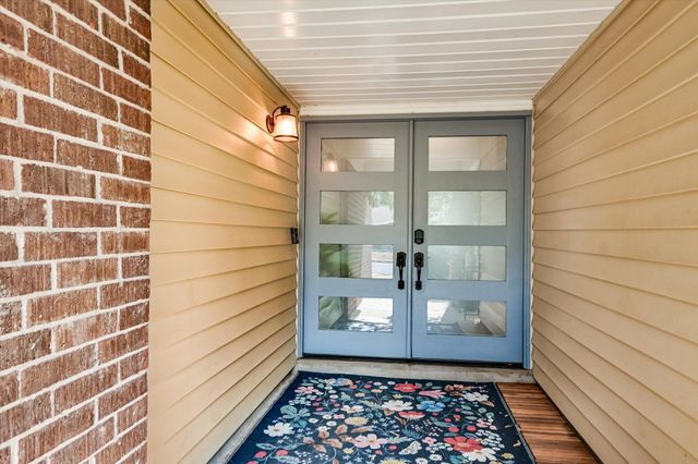 8906 Sparkling Creek DR, Austin, TX 78729