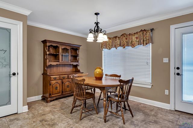 1704 Yellowstone Dr., Longview, TX 75605