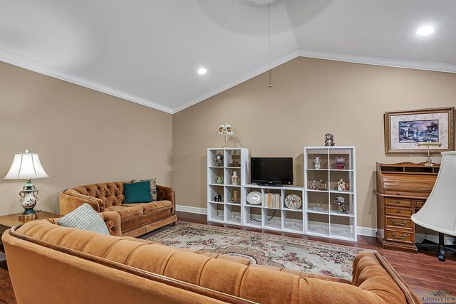 1704 Yellowstone Dr., Longview, TX 75605