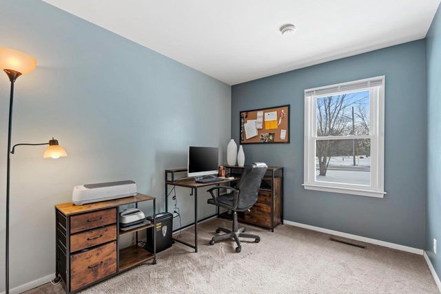 1266 GLENVIEW DRIVE, Neenah, WI 54956