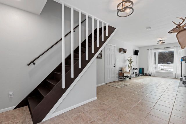 1266 GLENVIEW DRIVE, Neenah, WI 54956