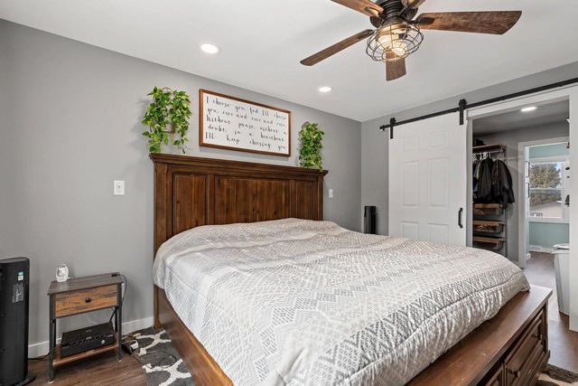 1266 GLENVIEW DRIVE, Neenah, WI 54956