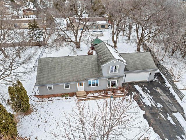 1266 GLENVIEW DRIVE, Neenah, WI 54956