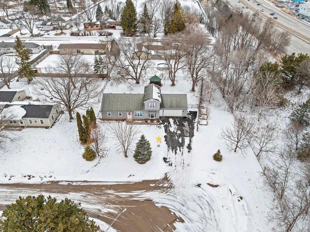 1266 GLENVIEW DRIVE, Neenah, WI 54956