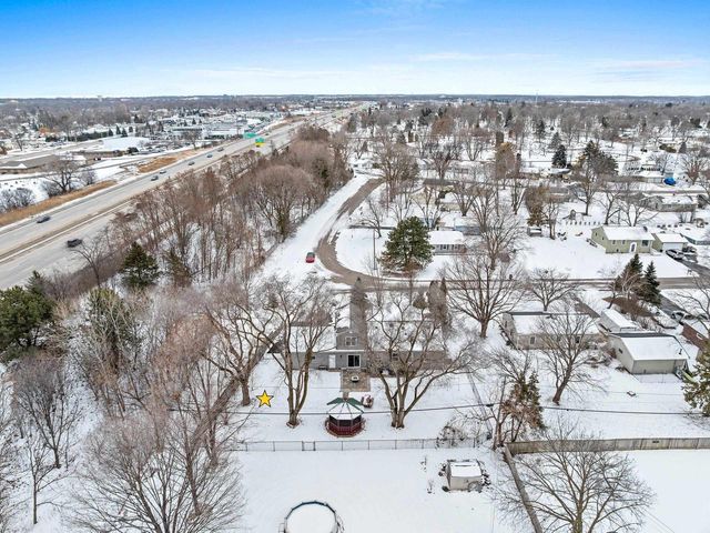 1266 GLENVIEW DRIVE, Neenah, WI 54956