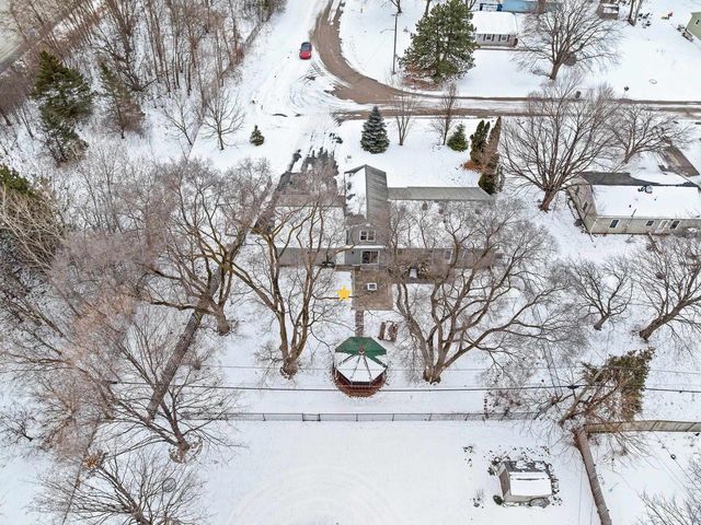 1266 GLENVIEW DRIVE, Neenah, WI 54956