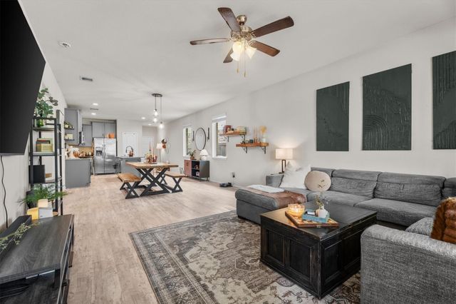 16419 Rosary Pea Place, Conroe, TX 77385