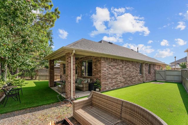 16419 Rosary Pea Place, Conroe, TX 77385