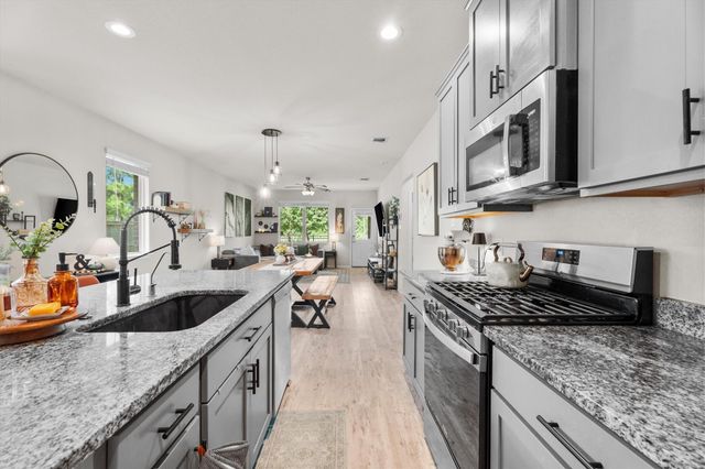 16419 Rosary Pea Place, Conroe, TX 77385