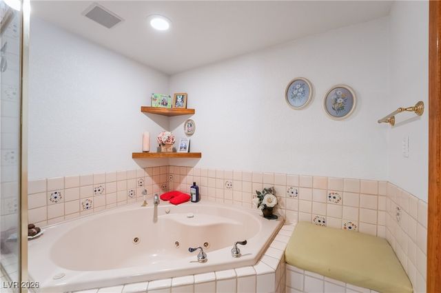 4250 East Quail Avenue, Las Vegas, NV 89120