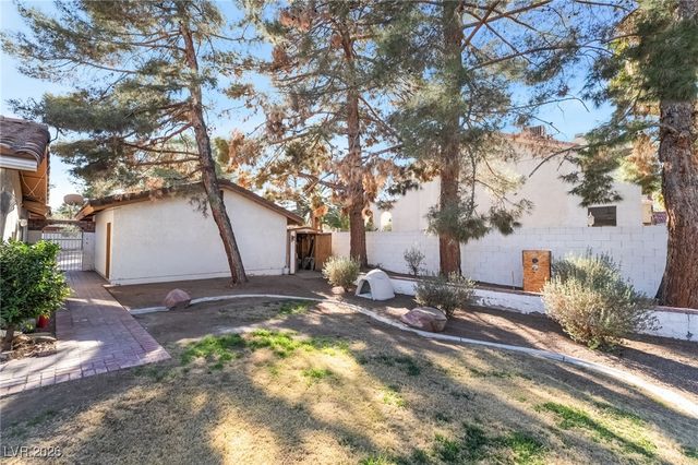 4250 East Quail Avenue, Las Vegas, NV 89120