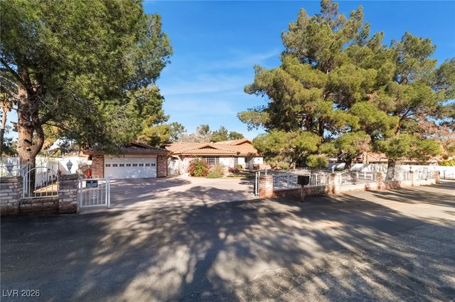 4250 East Quail Avenue, Las Vegas, NV 89120