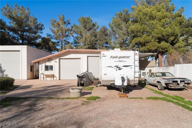 4250 East Quail Avenue, Las Vegas, NV 89120