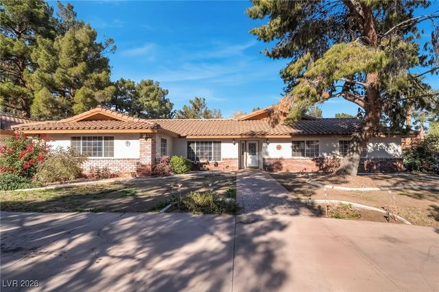 4250 East Quail Avenue, Las Vegas, NV 89120