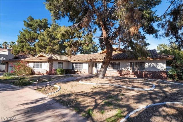 4250 East Quail Avenue, Las Vegas, NV 89120