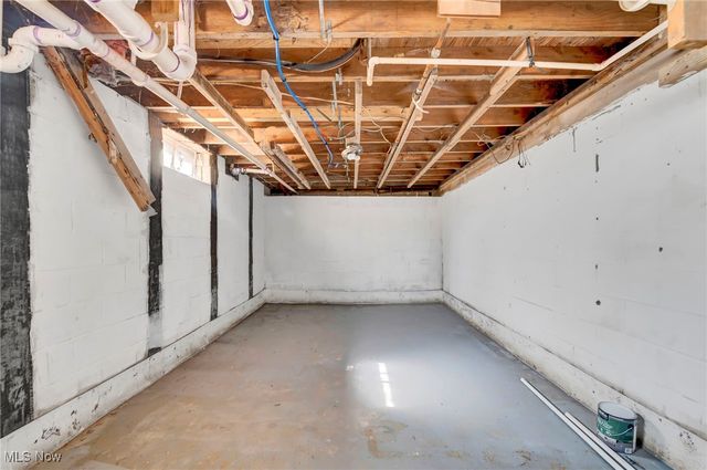 6111 Cornell Boulevard, North Ridgeville, OH 44039