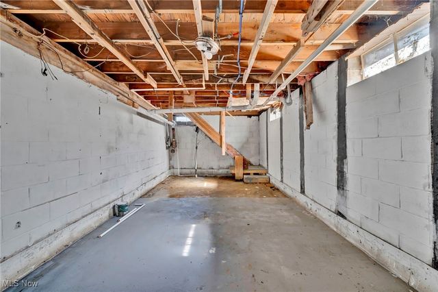 6111 Cornell Boulevard, North Ridgeville, OH 44039