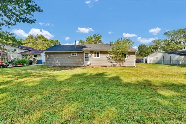 6111 Cornell Boulevard, North Ridgeville, OH 44039