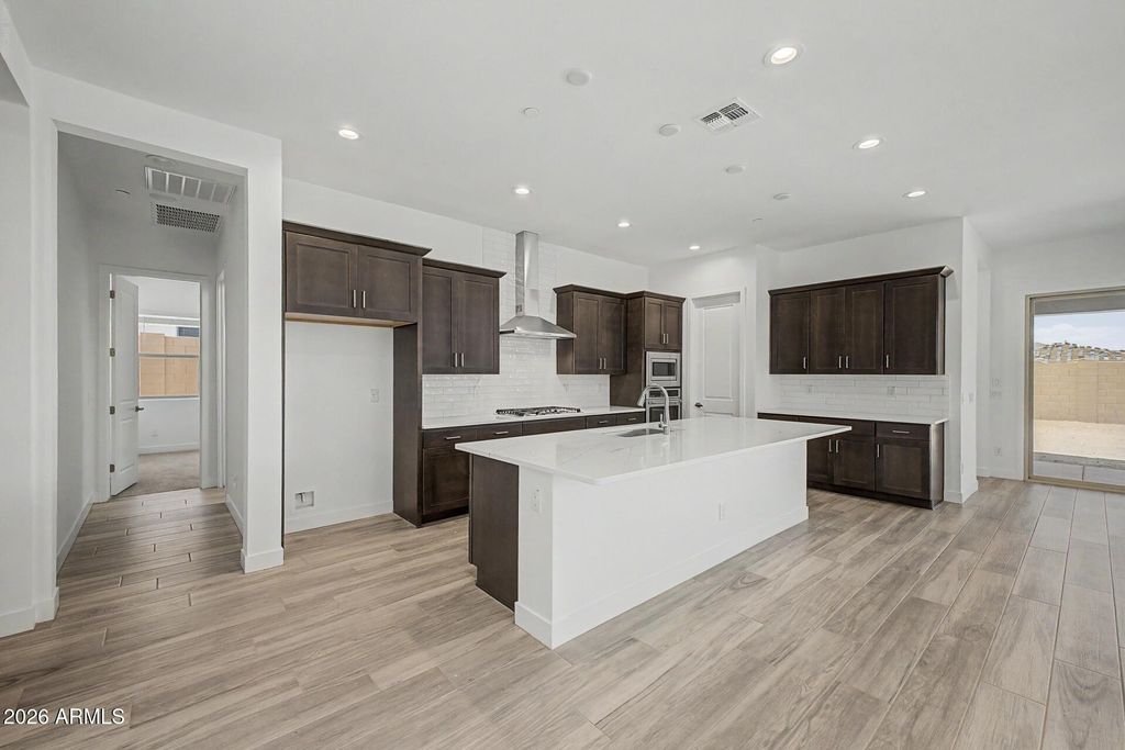 13796 W MORNING VISTA Drive, Peoria, AZ 85383 — photo 5