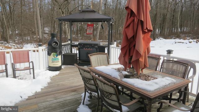 99 LINDBERGH RD, Hopewell, NJ 08525