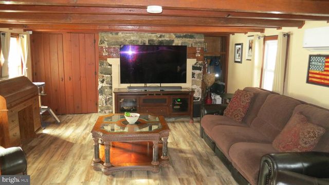 99 LINDBERGH RD, Hopewell, NJ 08525