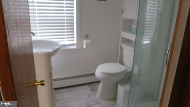 99 LINDBERGH RD, Hopewell, NJ 08525