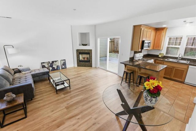 223 Button Street, Santa Cruz, CA 95060