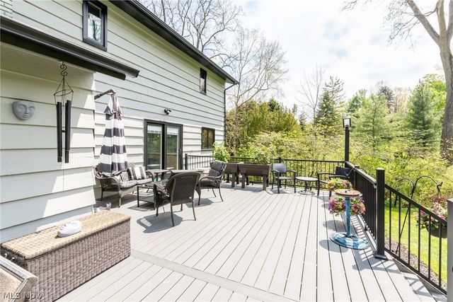 28750 S Woodland Road, Pepper Pike, OH 44124