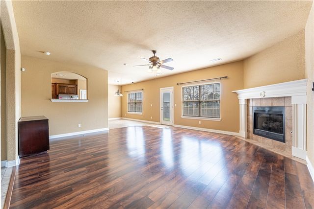 126 Angus Lane, Farmington, AR 72730