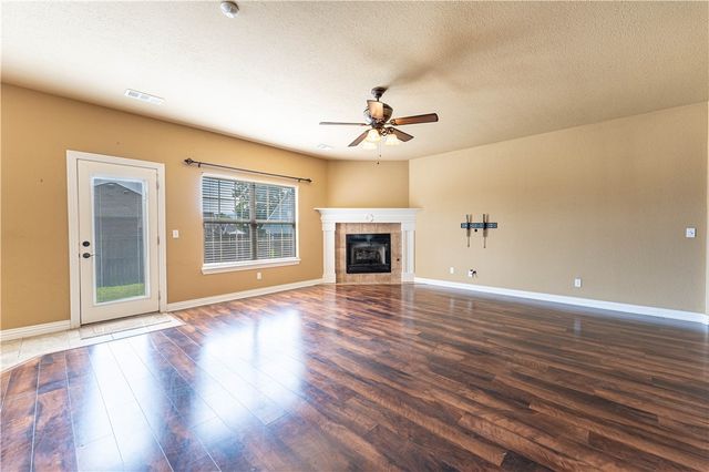 126 Angus Lane, Farmington, AR 72730