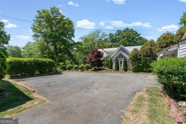 225 W Church Street, Cartersville, GA 30120