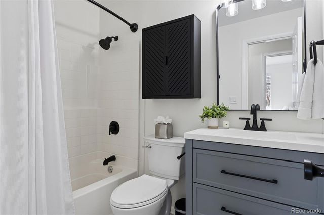 7049 Xenon Court, Arvada, CO 80004