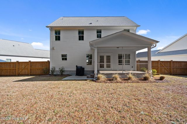 28 Perch Place, Hampstead, NC 28443