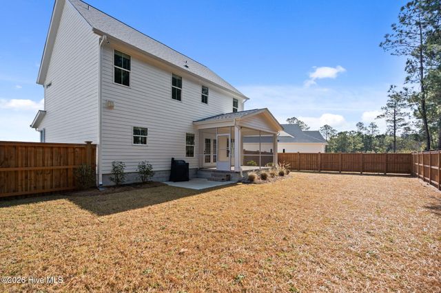 28 Perch Place, Hampstead, NC 28443