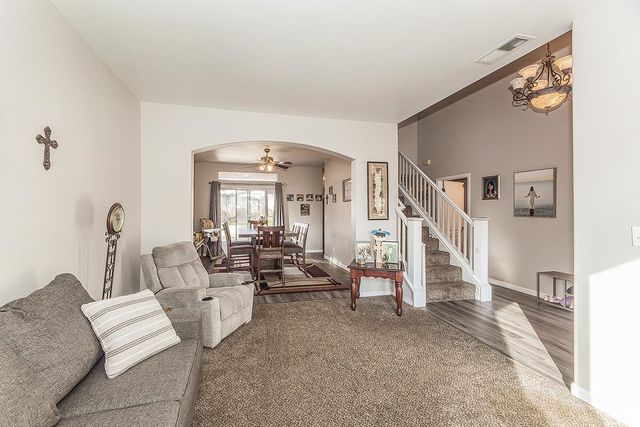 2631 Rall Avenue, Clovis, CA 93611