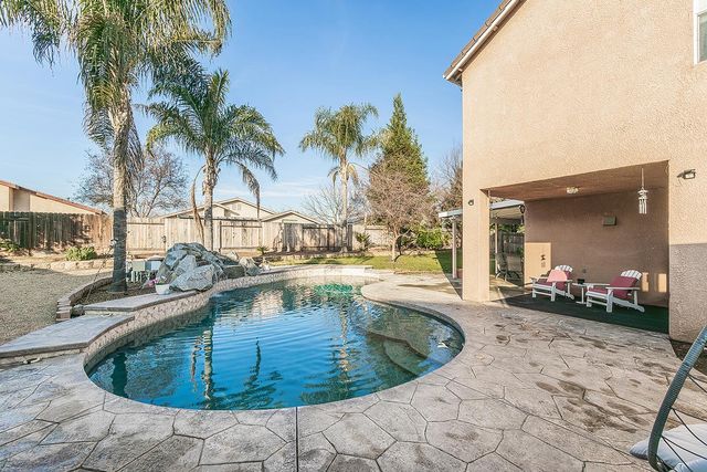 2631 Rall Avenue, Clovis, CA 93611