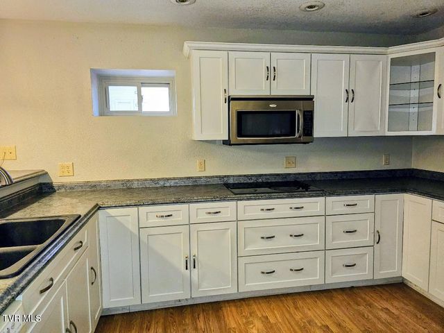 1021 Northeast Lee Street, Wise, VA 24293